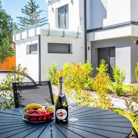 Mf Nuvola Apartment *