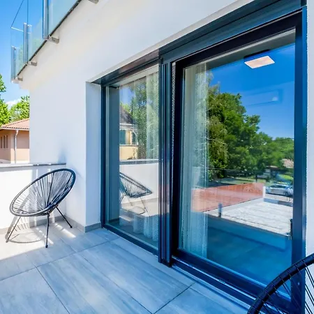 Mf Nuvola Apartment *